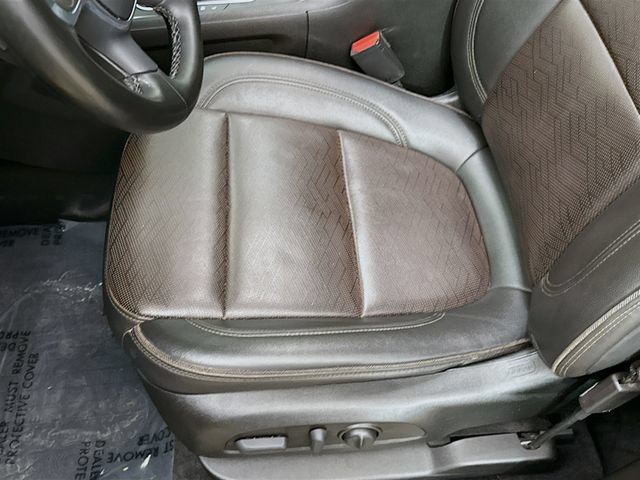 Used 2023 Chevrolet Traverse High Country w/ LPO, Floor Liner Package AWD/4WD image 22