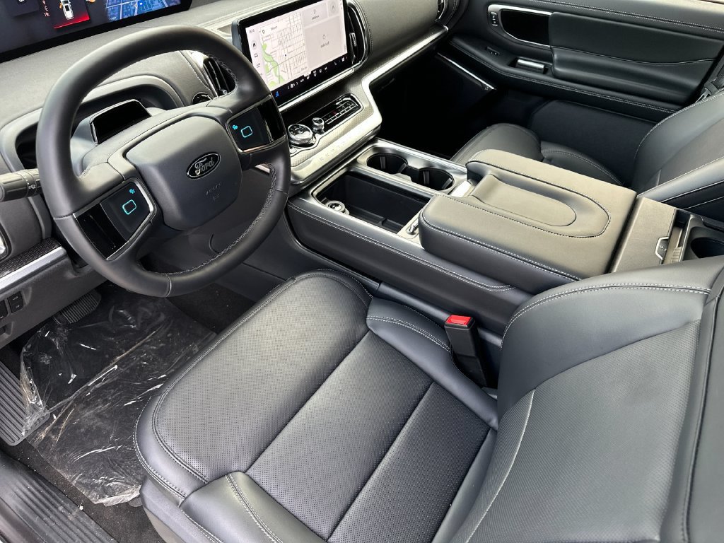 New 2026 Ford Expedition Max Platinum w/ Stealth Appearance Package AWD/4WD image 9