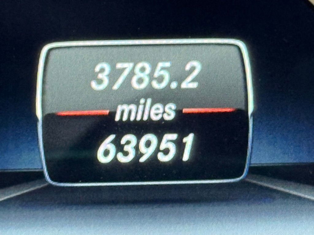 Used 2016 Mercedes-Benz E 550 Coupe image 23