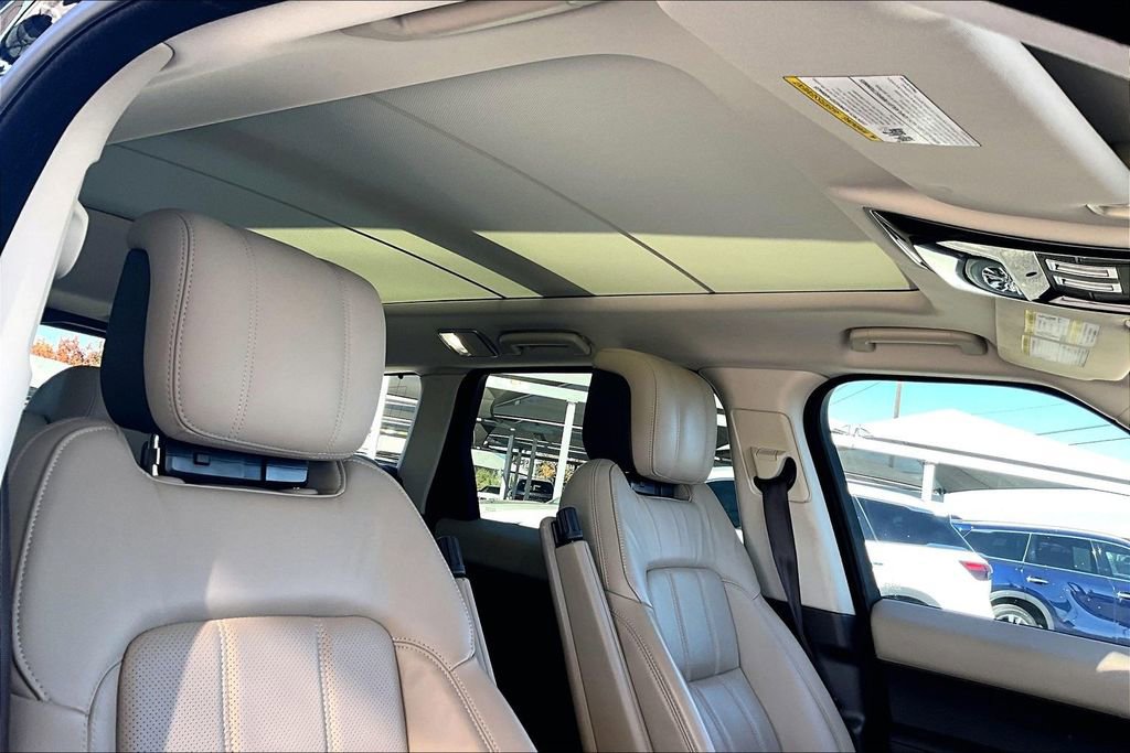 Used 2018 Land Rover Range Rover Sport HSE image 20