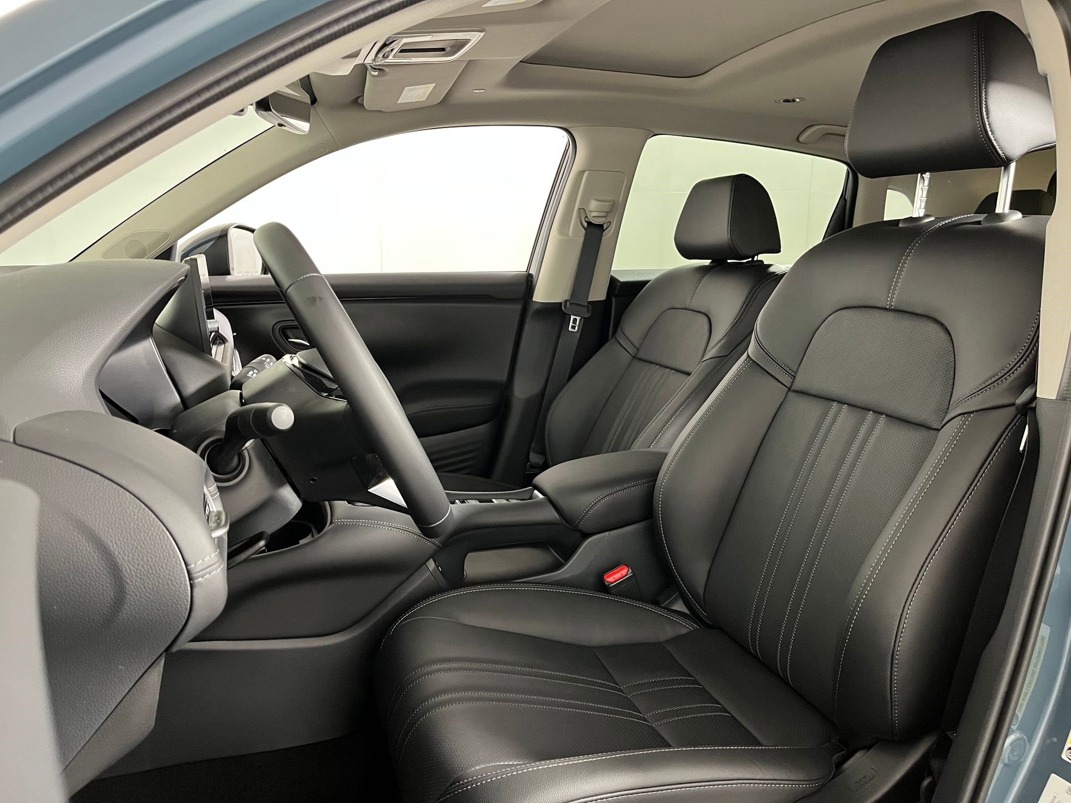 New 2026 Honda HR-V EX-L image 4