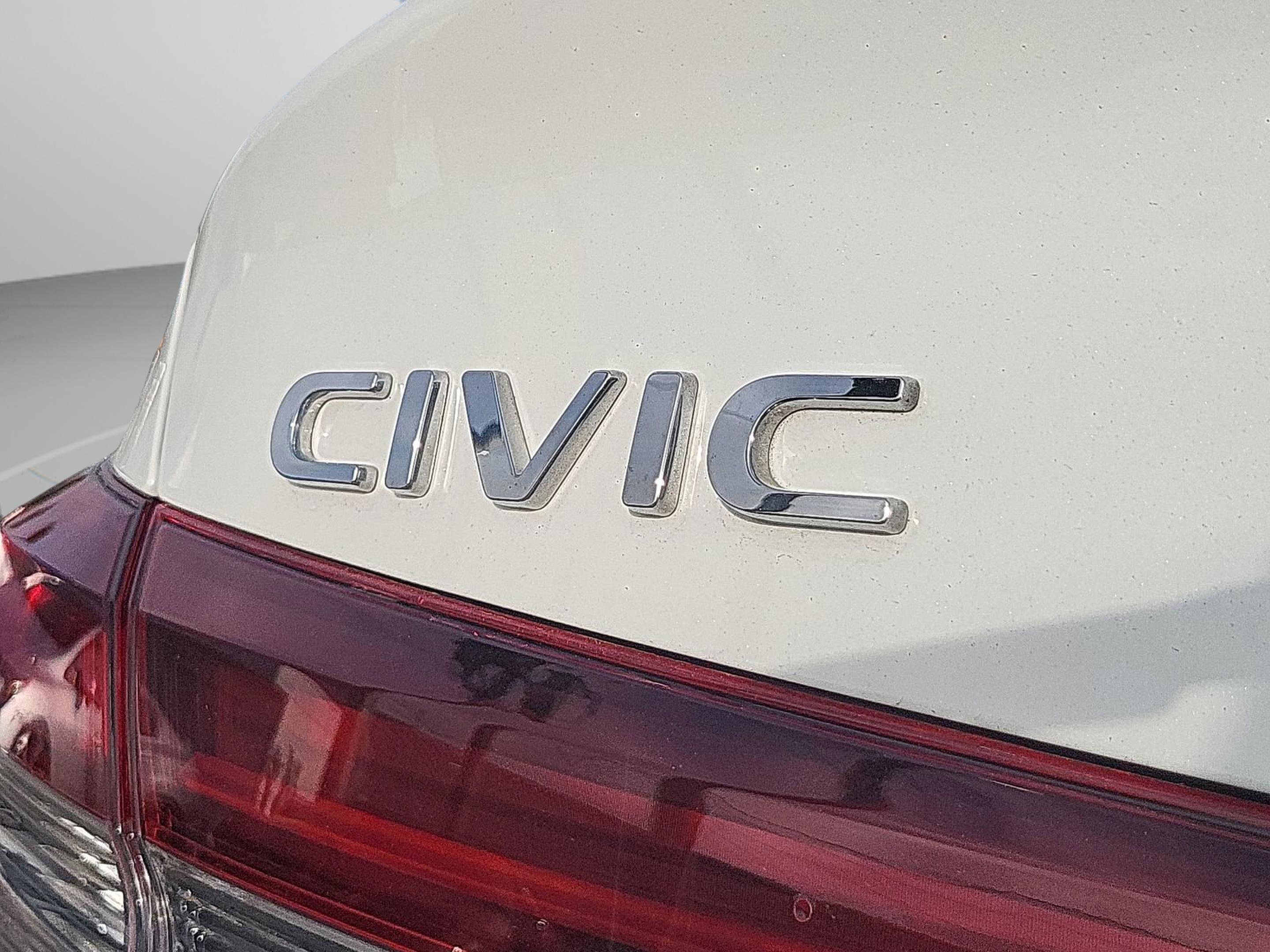 Certified 2025 Honda Civic Sport image 23