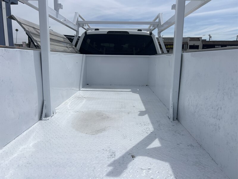 Used 2021 Ford F550 4x4 Crew Cab Super Duty image 10
