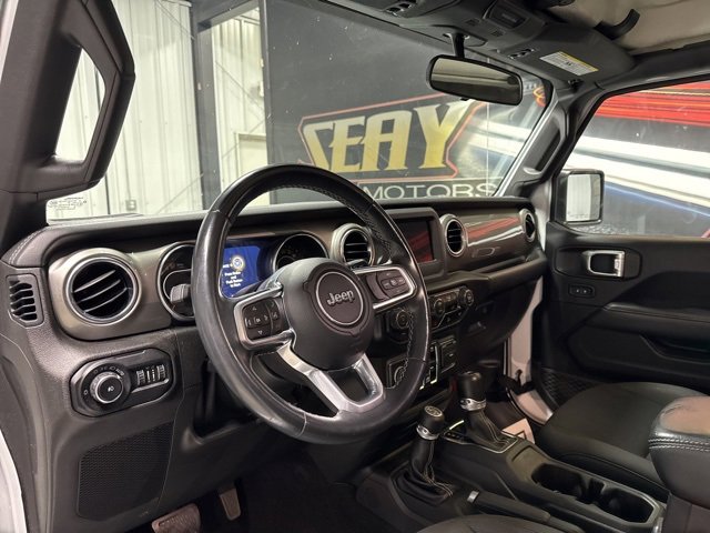 Used 2019 Jeep Wrangler Unlimited Sahara image 5