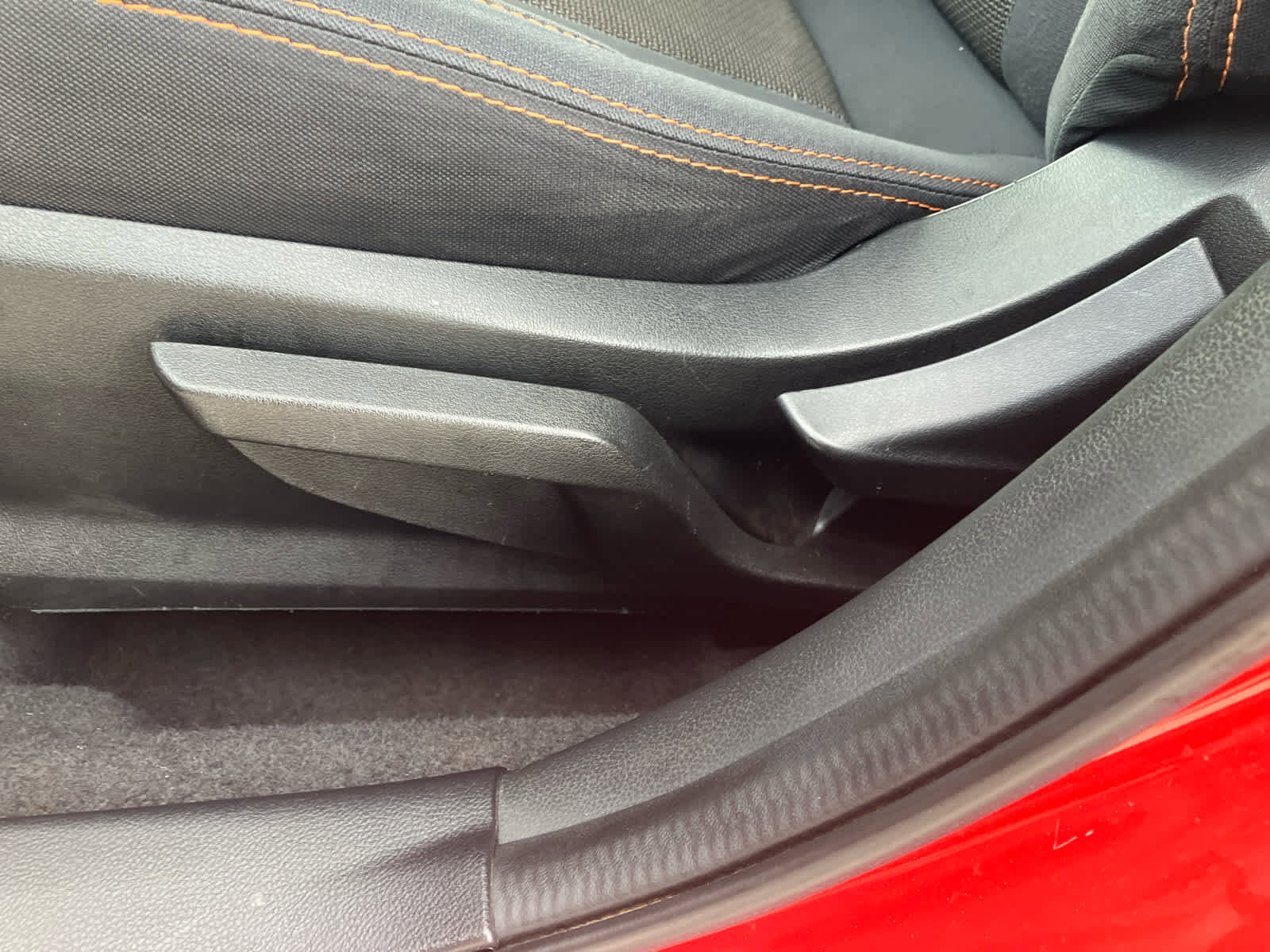 Used 2021 Subaru Crosstrek 2.0i Premium image 11