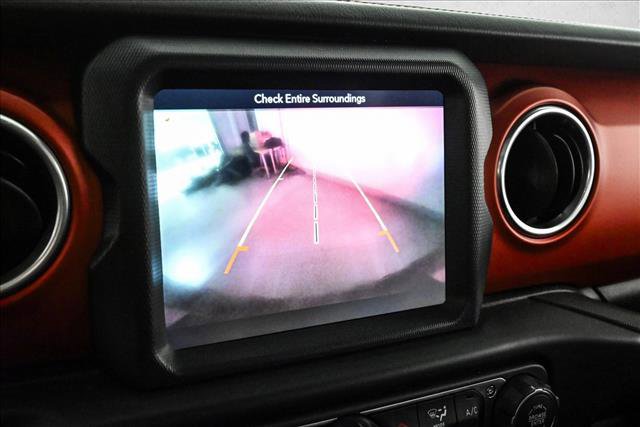 Used 2018 Jeep Wrangler Unlimited Rubicon image 14