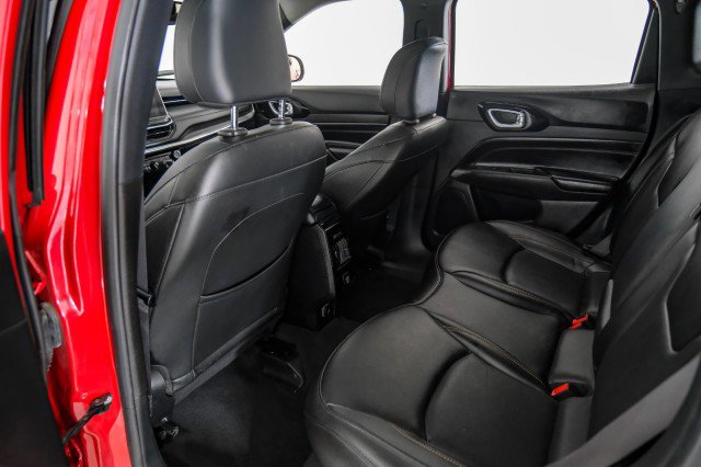 Used 2023 Jeep Compass Limited image 41