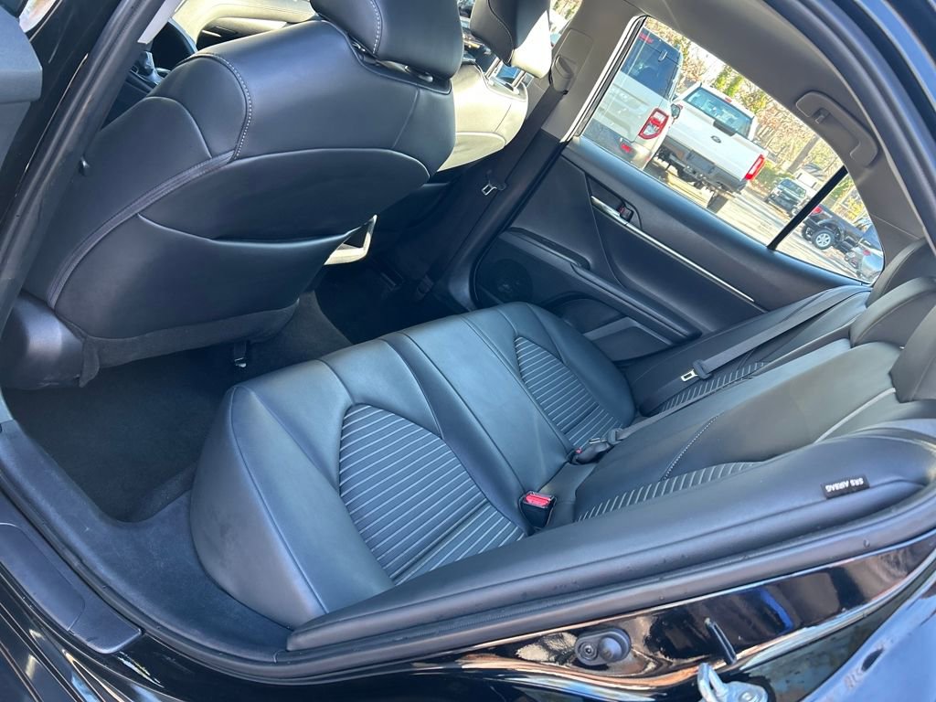 Used 2024 Toyota Camry SE image 23