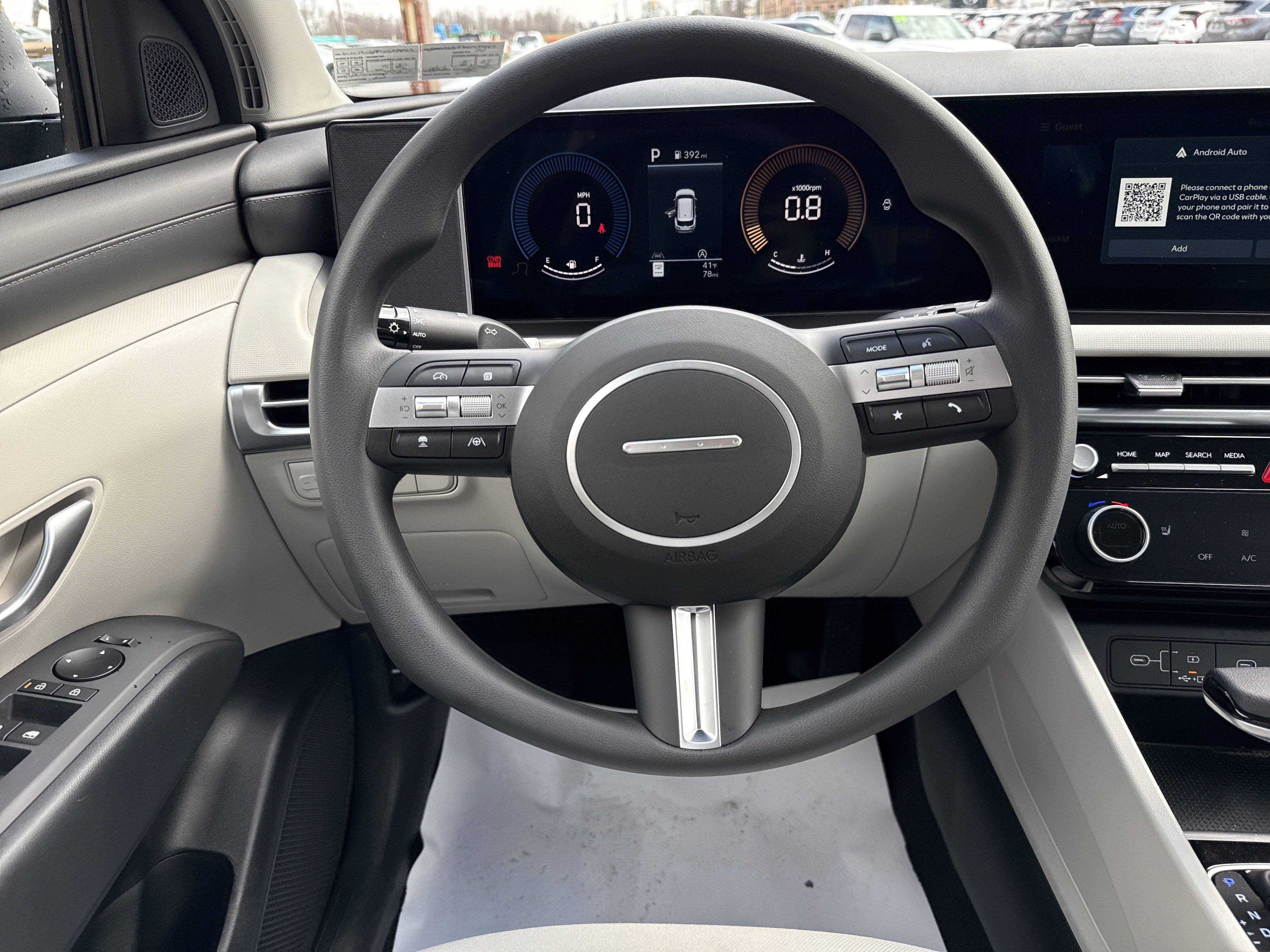 New 2026 Hyundai Tucson SEL image 17