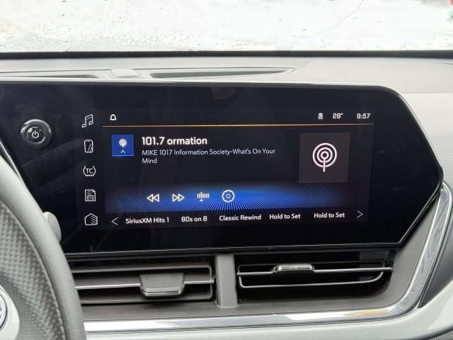 Used 2025 Chevrolet Trax LT image 23