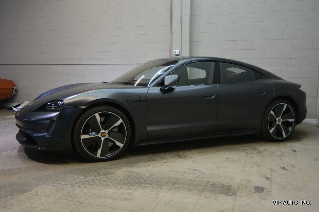 Used 2022 Porsche Taycan Turbo S AWD/4WD image 33