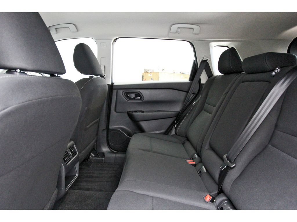 Certified 2025 Nissan Rogue S FWD image 10