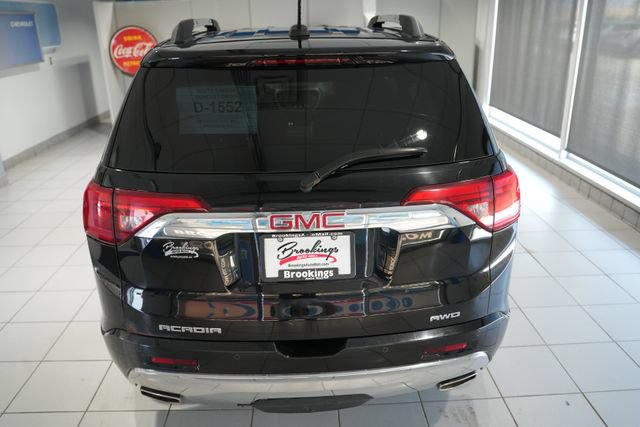 Used 2017 GMC Acadia Denali w/ Technology Package AWD/4WD image 9