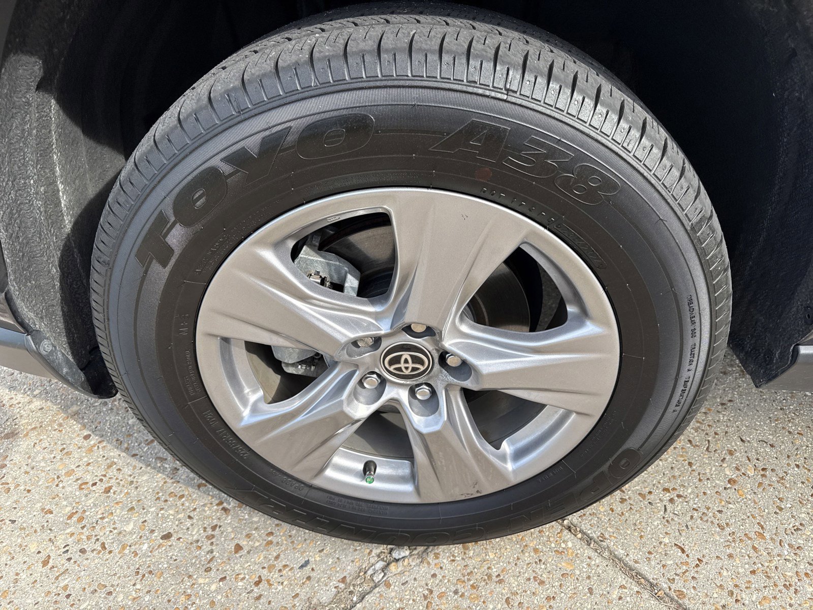 Used 2024 Toyota RAV4 XLE image 10