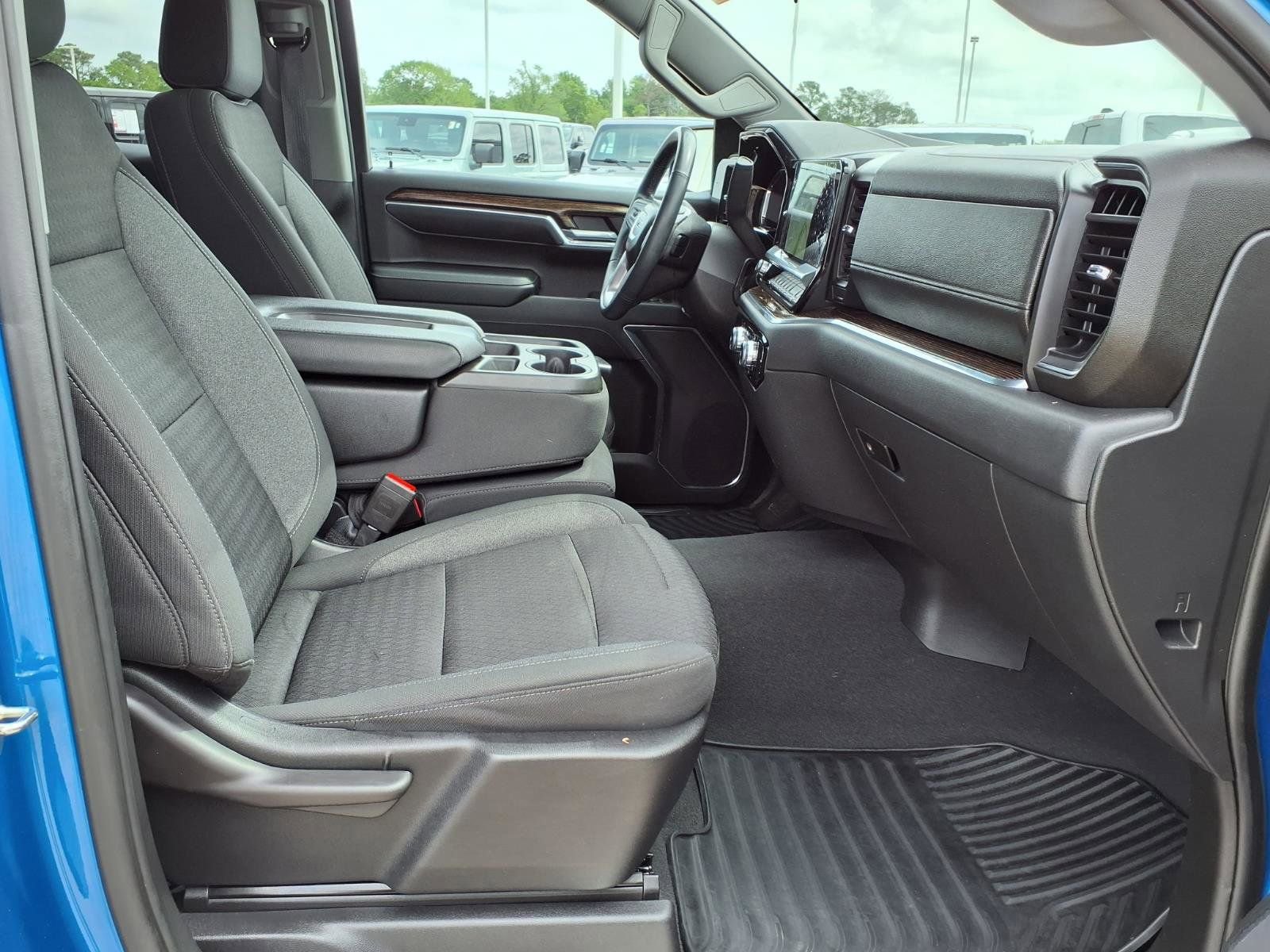 Used 2023 GMC Sierra 1500 Elevation RWD image 18