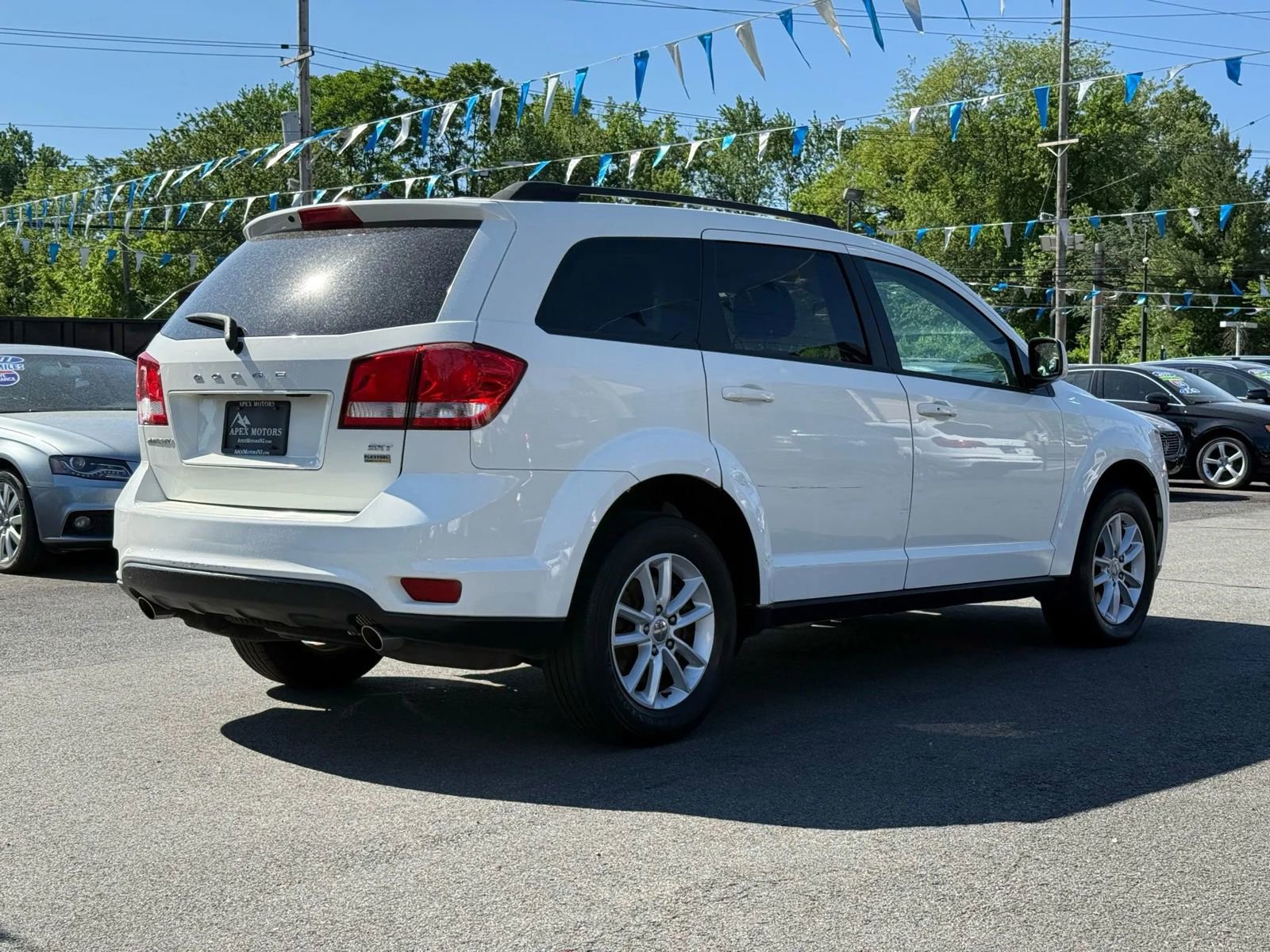 Used 2016 Dodge Journey SXT image 12