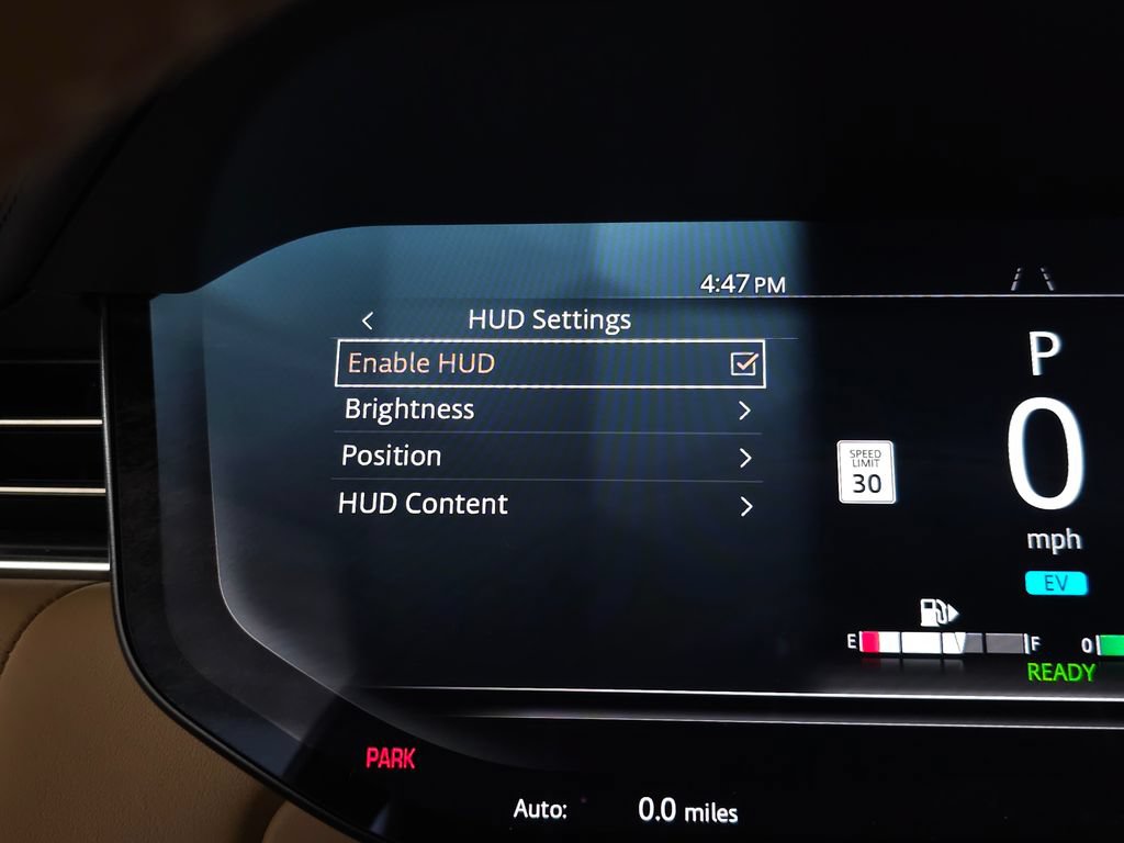 Certified 2025 Land Rover Range Rover SE AWD/4WD image 26