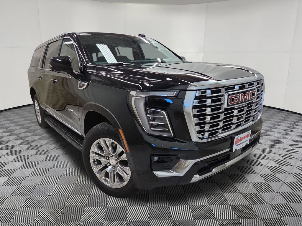 Used 2025 GMC Yukon XL Denali AWD/4WD video 3