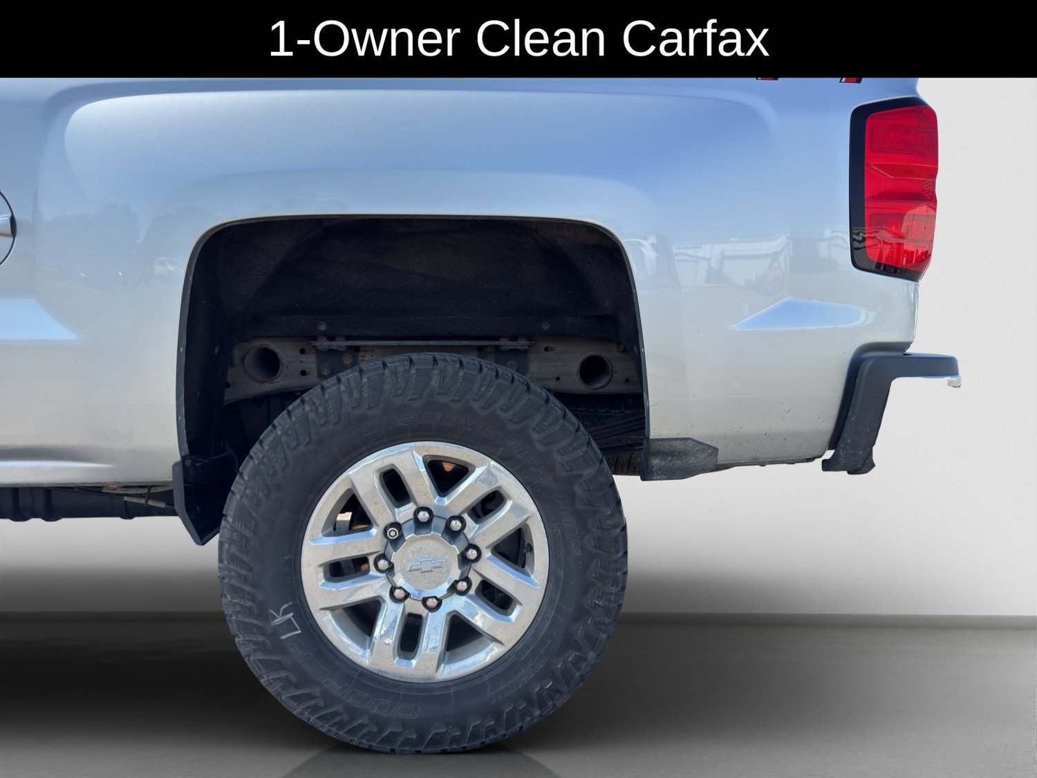 Used 2018 Chevrolet Silverado 2500 LTZ w/ Duramax Plus Package AWD/4WD image 21