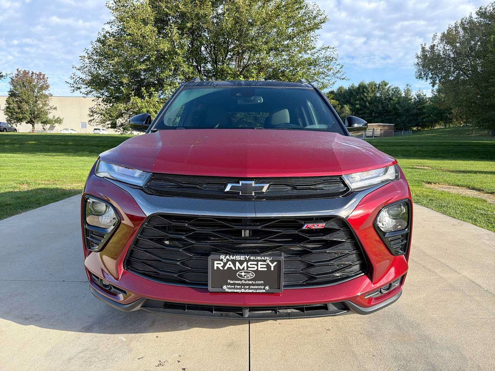 Used 2023 Chevrolet TrailBlazer RS w/ Convenience Package AWD/4WD image 9
