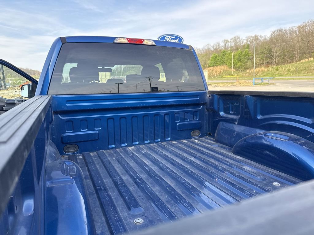 Used 2018 Ford F150 XLT w/ Equipment Group 302A Luxury AWD/4WD image 40