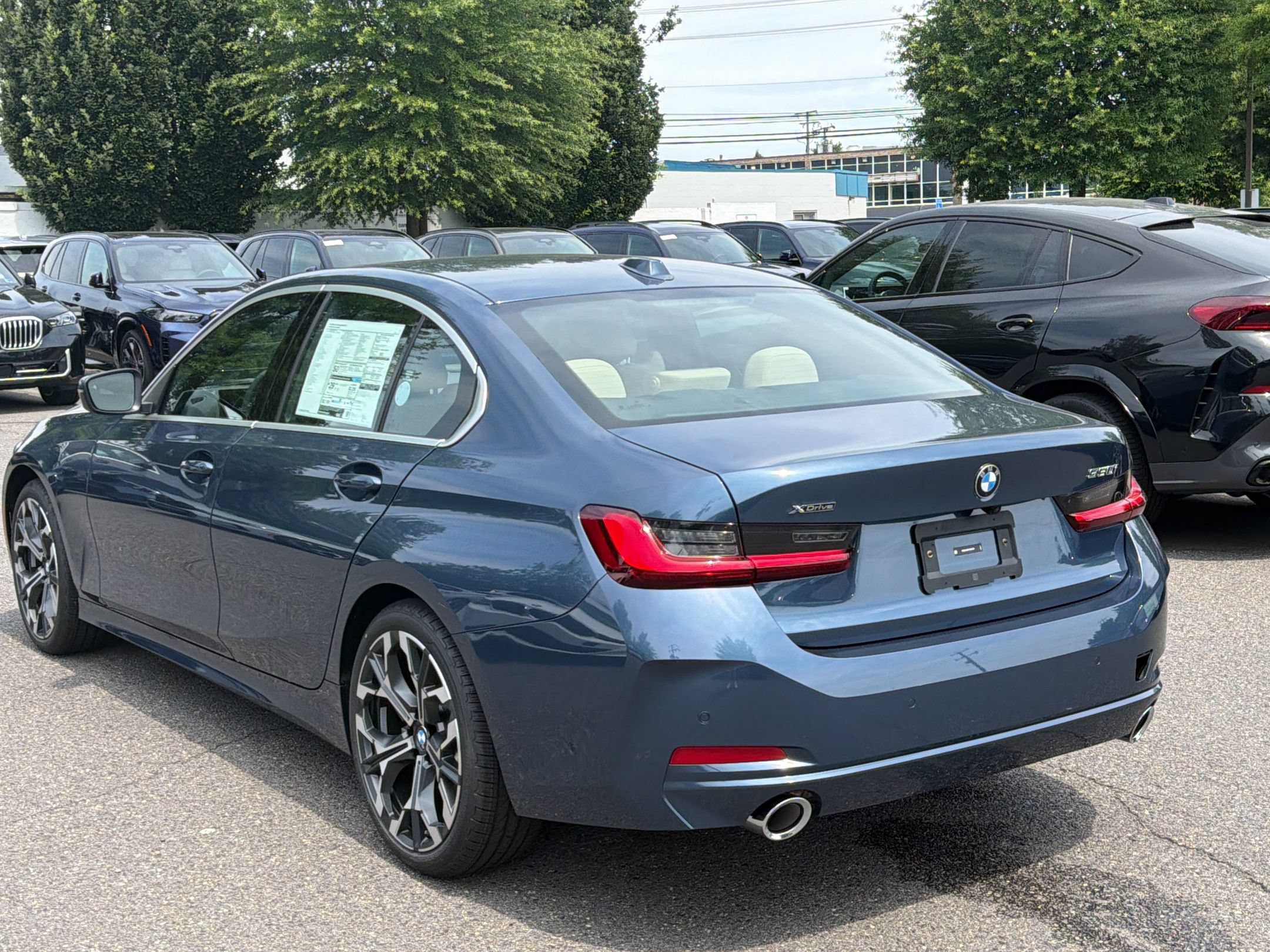 Used 2026 BMW 330i xDrive Sedan w/ Premium Package AWD/4WD image 3