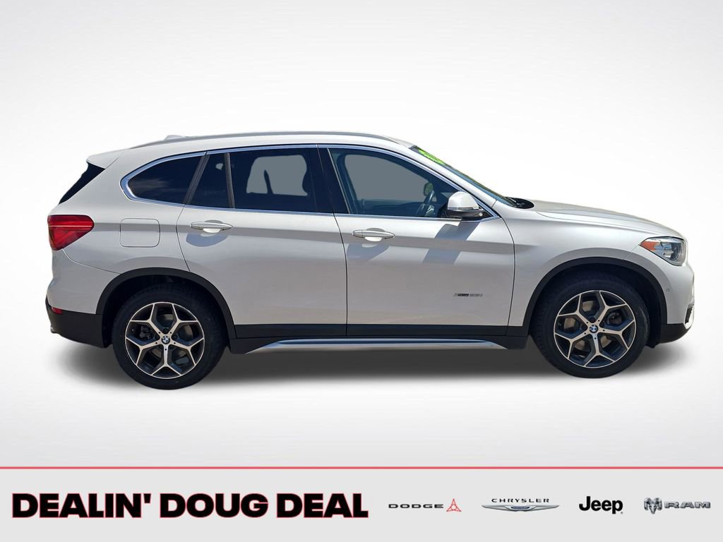 Used 2018 BMW X1 xDrive28i AWD/4WD image 7