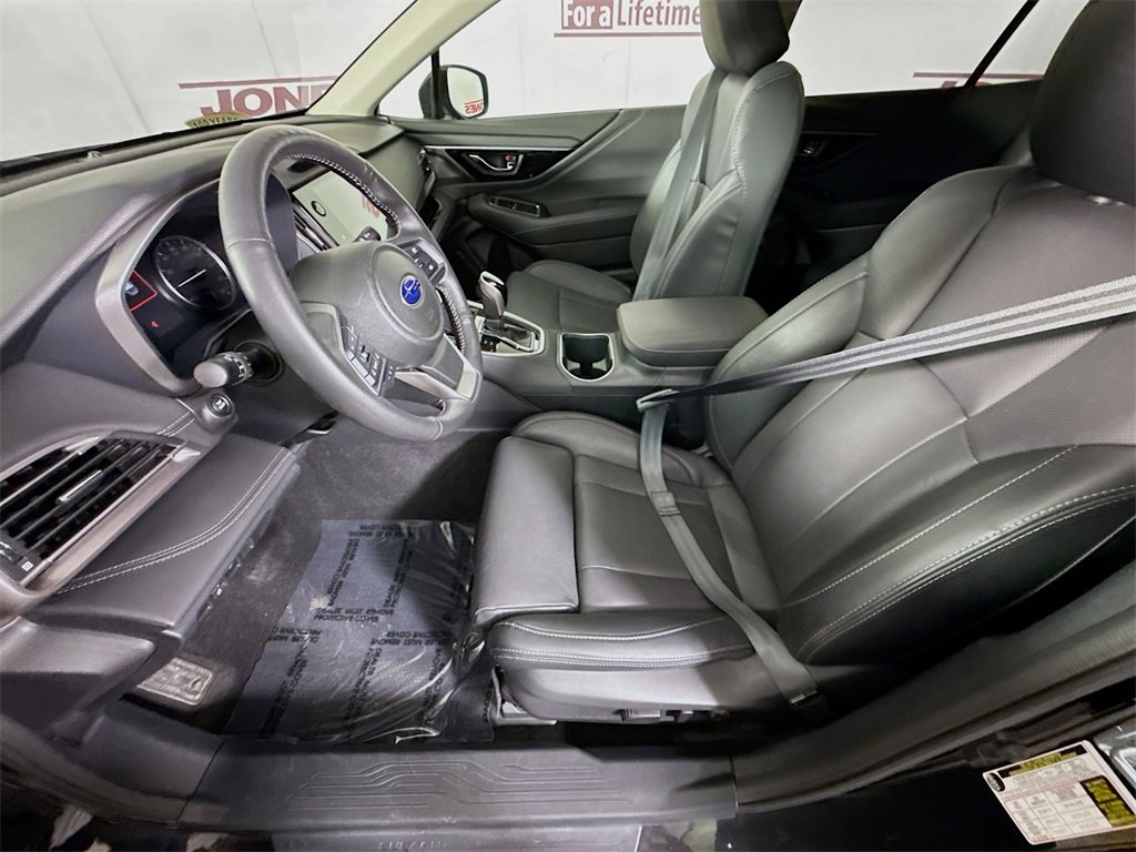 Certified 2025 Subaru Outback Limited image 26