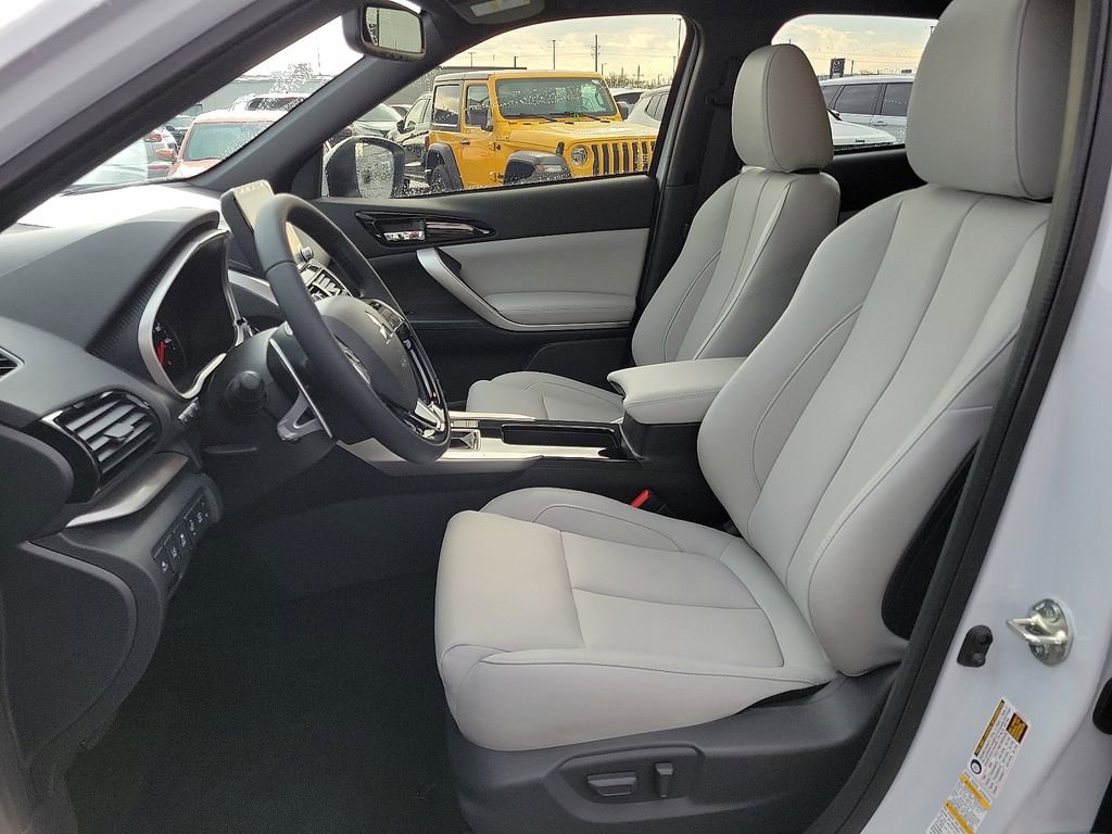 New 2026 Mitsubishi Eclipse Cross SEL AWD/4WD image 10