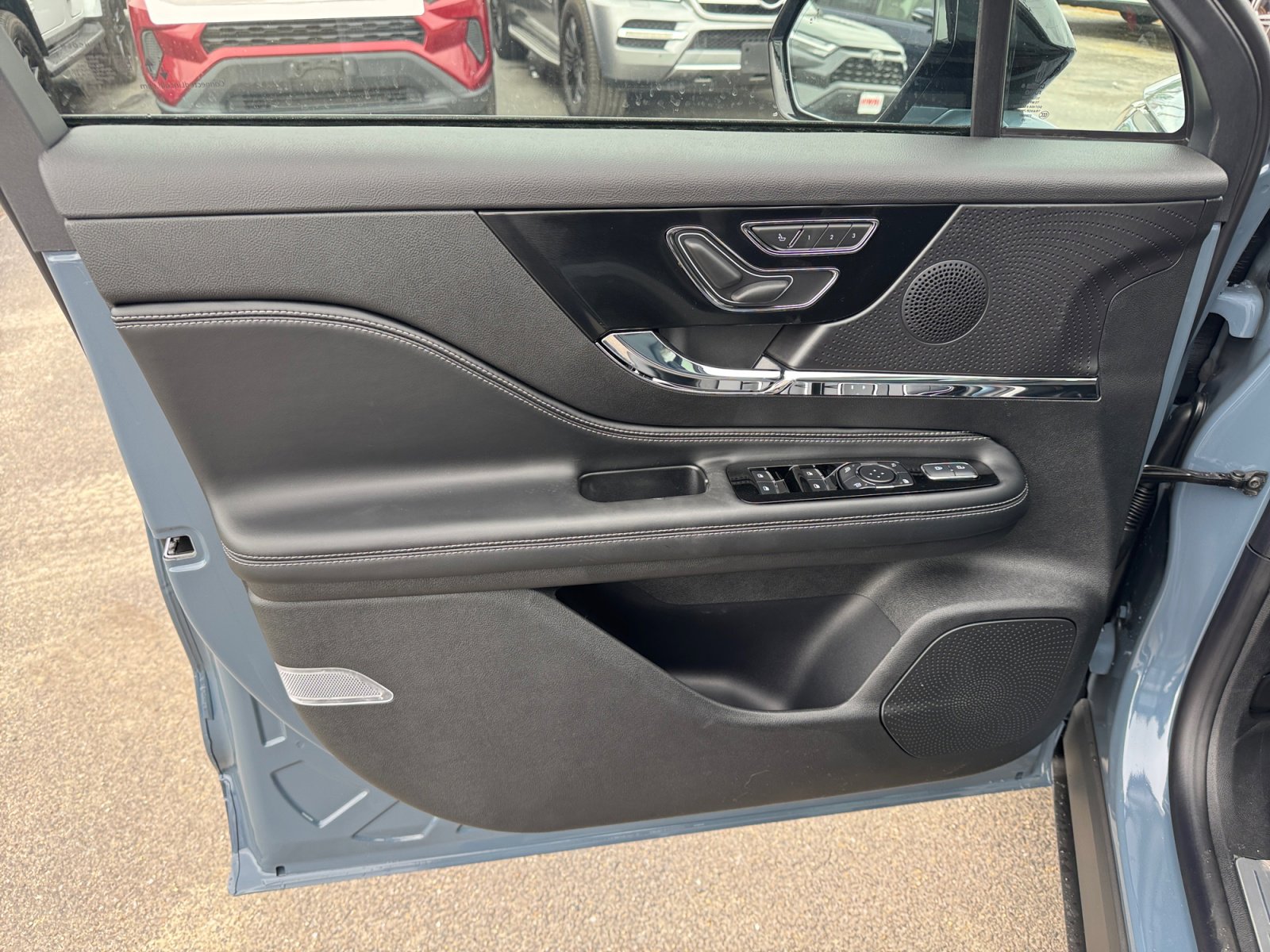 New 2026 Lincoln Corsair Premiere AWD/4WD image 24