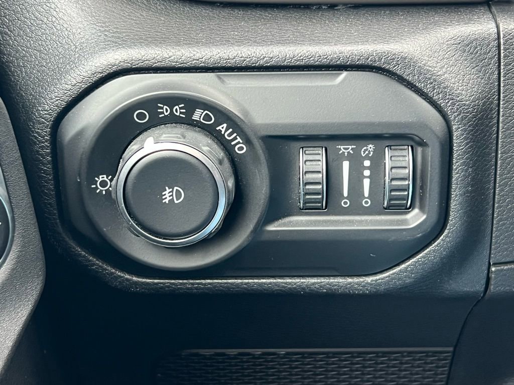 Used 2020 Jeep Wrangler Unlimited Sport S image 30