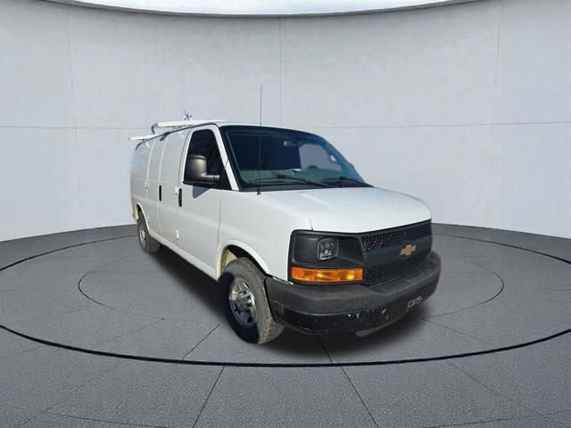 Used 2017 Chevrolet Express 2500 image 6