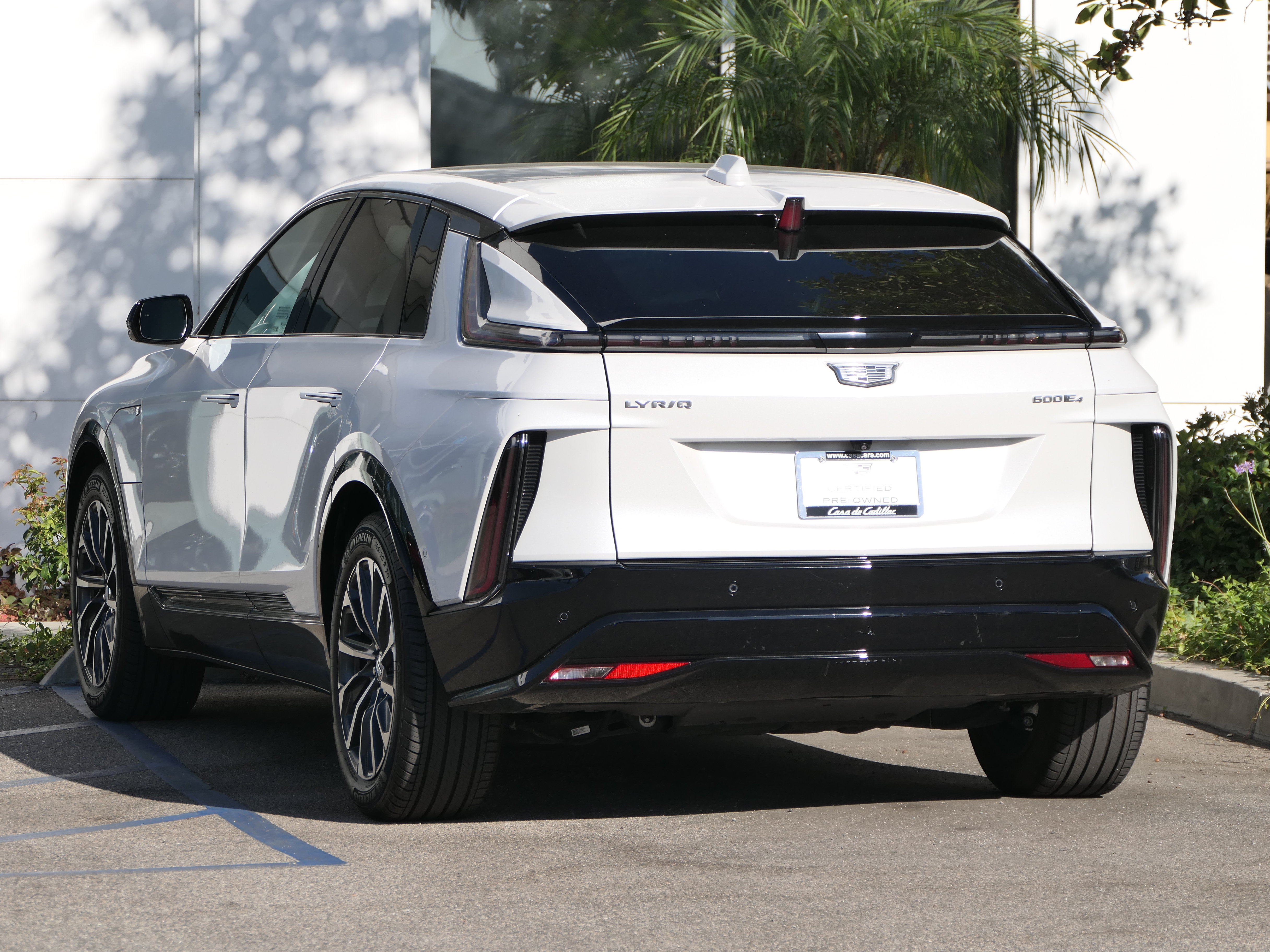 Certified 2024 Cadillac Lyriq Sport AWD/4WD image 3