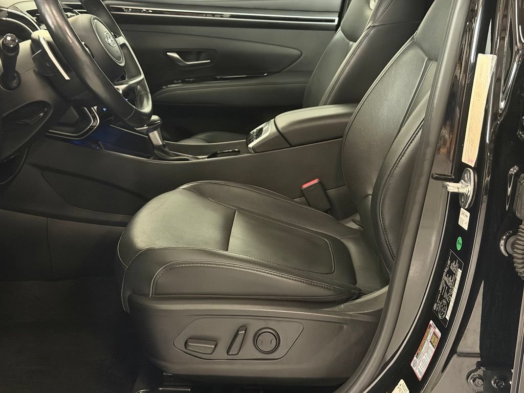 Used 2022 Hyundai Santa Cruz Limited AWD/4WD image 12