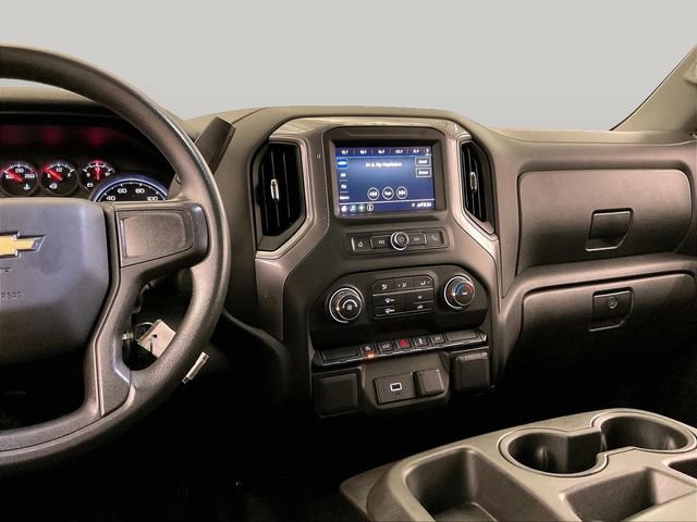 Used 2020 Chevrolet Silverado 1500 Custom w/ Custom Value Package AWD/4WD image 6