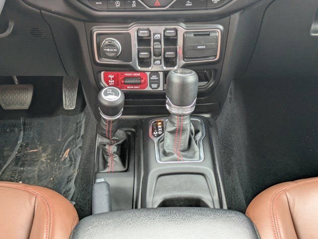 Certified 2023 Jeep Wrangler Rubicon w/ Xtreme 35 Tire Package image 16