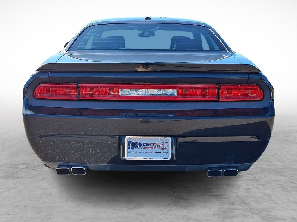 Used 2010 Dodge Challenger R/T RWD image 4