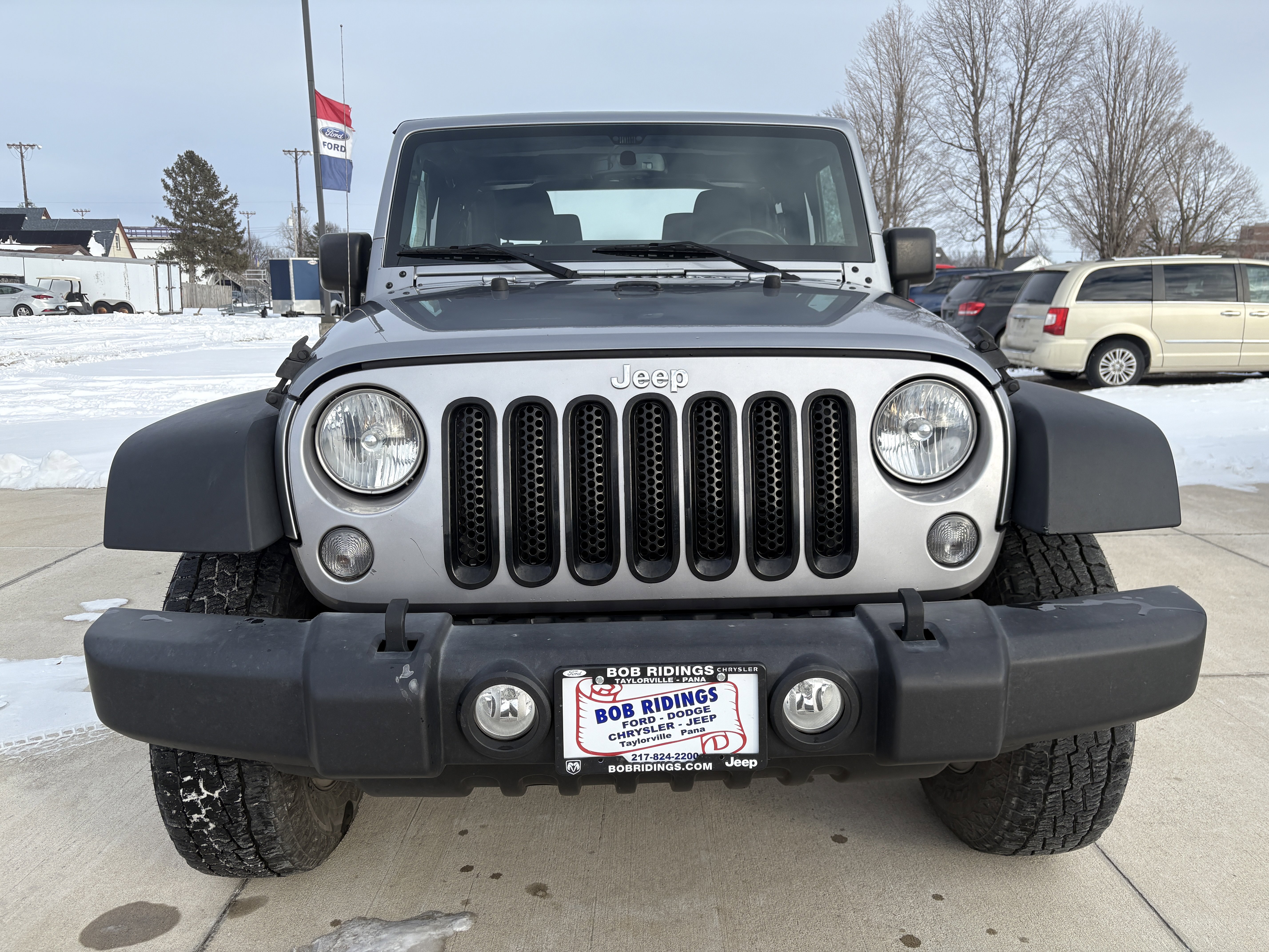 Used 2018 Jeep Wrangler Sport image 3