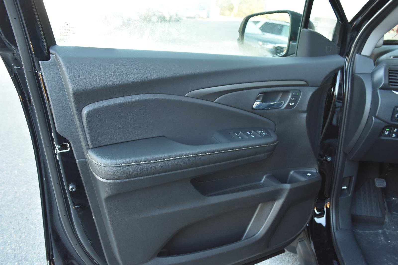 New 2026 Honda Ridgeline RTL image 14