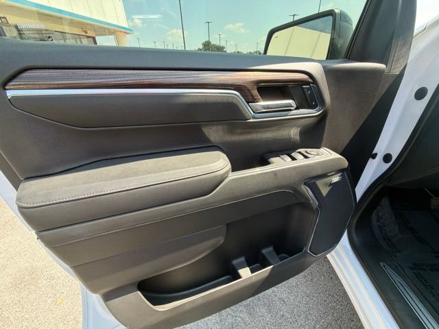 Used 2023 Chevrolet Silverado 1500 RST w/ Convenience Package II AWD/4WD image 43