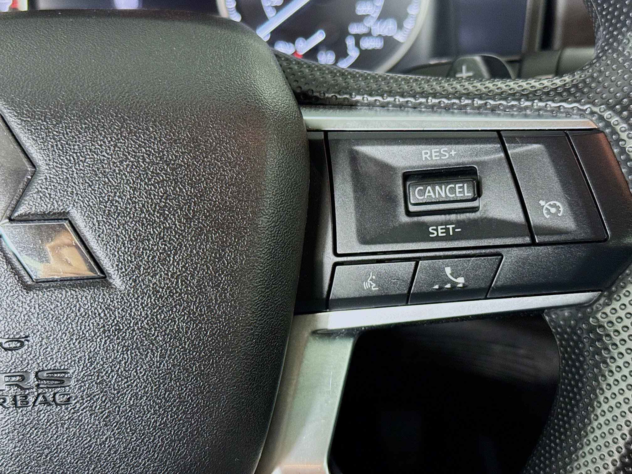 Used 2024 Mitsubishi Outlander ES image 14