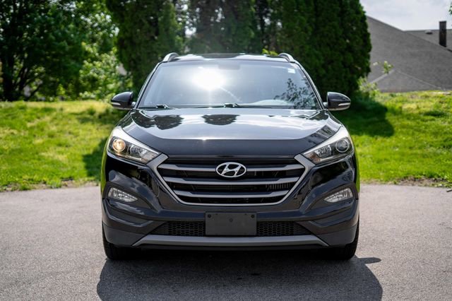 Used 2016 Hyundai Tucson Sport FWD image 2
