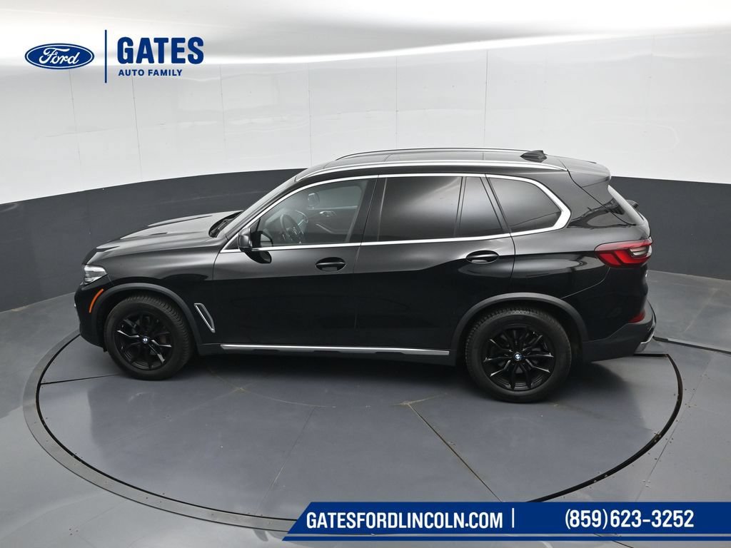 Used 2022 BMW X5 xDrive40i w/ Premium Package AWD/4WD image 55