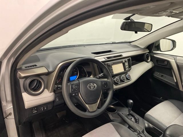 Used 2013 Toyota RAV4 LE AWD/4WD image 8