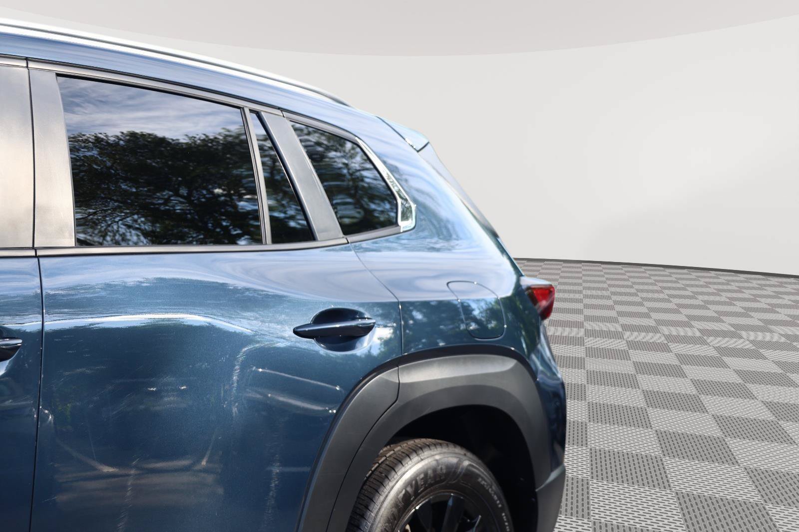 Used 2025 MAZDA CX-50 AWD 2.5 S w/ Premium Package image 11