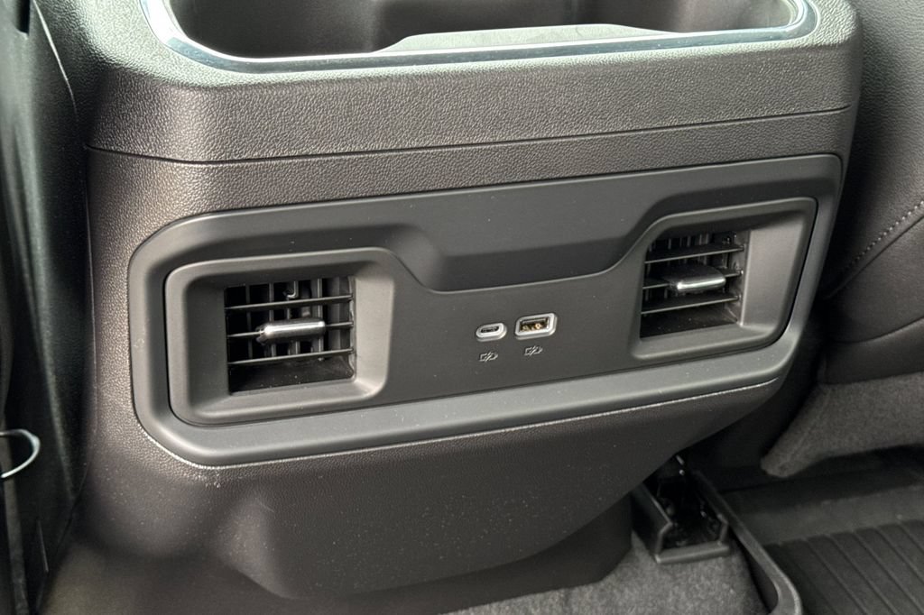Used 2024 Chevrolet Silverado 1500 LT Trail Boss w/ LT Trail Boss Premium Package AWD/4WD image 14