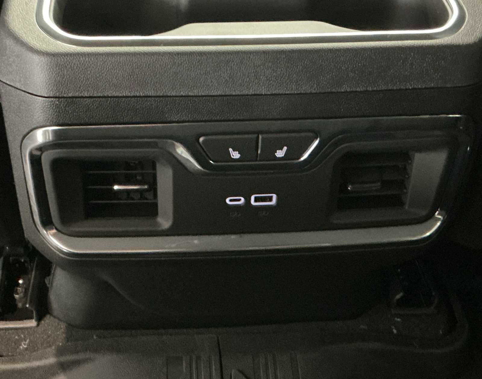 New 2026 GMC Sierra 2500 SLT w/ SLT Premium Package image 16