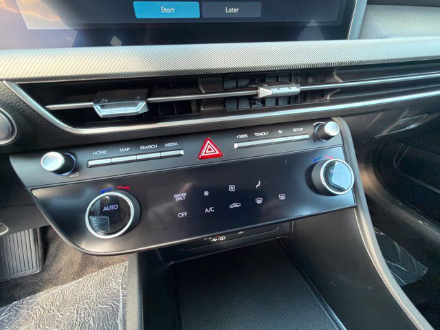 New 2026 Hyundai Sonata Blue FWD image 23