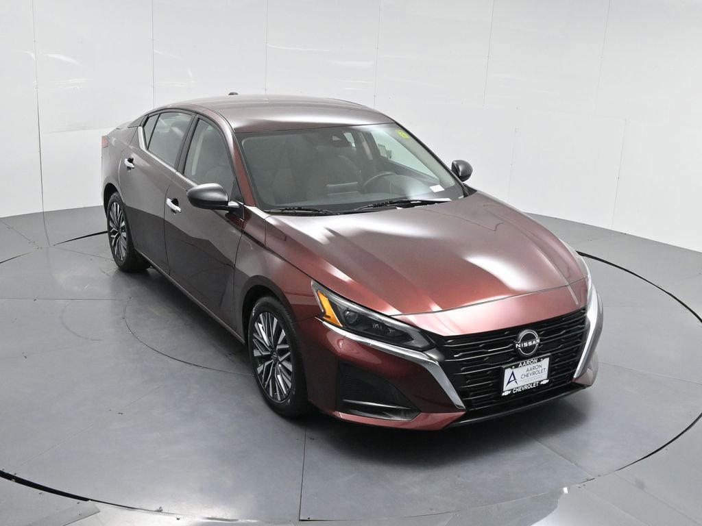 Used 2024 Nissan Altima 2.5 SV image 56