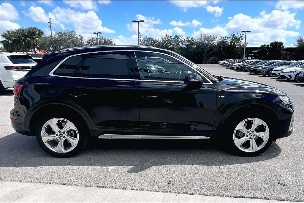 Certified 2022 Audi Q5 2.0T Prestige w/ Prestige Package AWD/4WD image 4